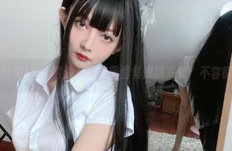 超高颜值！51酱油光袜美图图集震撼来袭，不容错过！