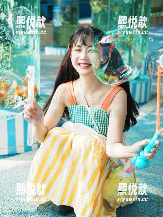 Bangni邦尼 精选Bangni邦尼白色主题下的cos写真,揭开动人故事的面纱