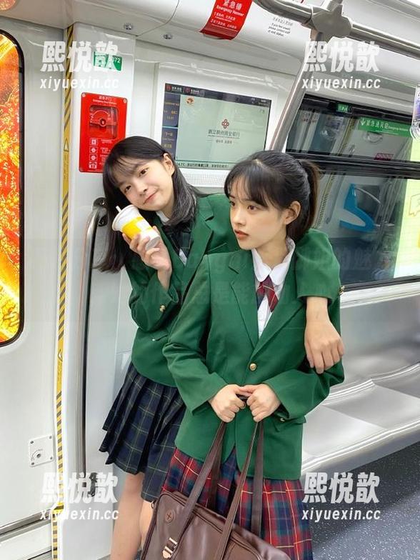照片分享：感受Bangni邦尼御姐的魅力，她的作品总是能触动人心