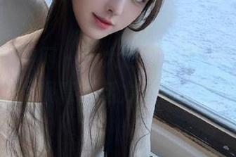 GIRLT果团网 – 周大萌短裤写真作品，图片展现青春活力与时尚态度
