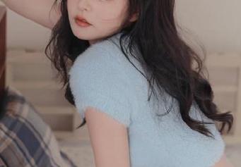 GIRLT果团网 – 妲己_Toxic的校园青春记录：写真精选合集，捕捉每一个动人片刻