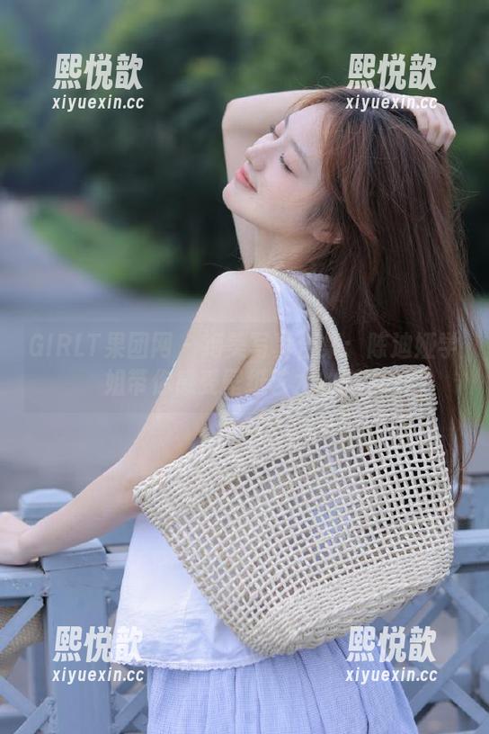 GIRLT果团网 - 绝美写真合集：陈迪娅学姐带你感受壁纸艺术的魅力