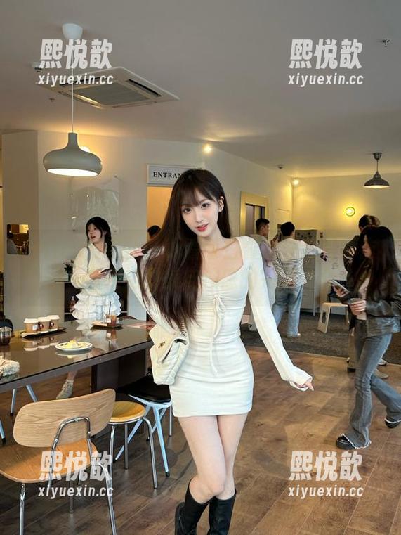 IMiss爱蜜社 - 观看萌白酱比基尼写真作品，感受她甜美与性感的完美结合。