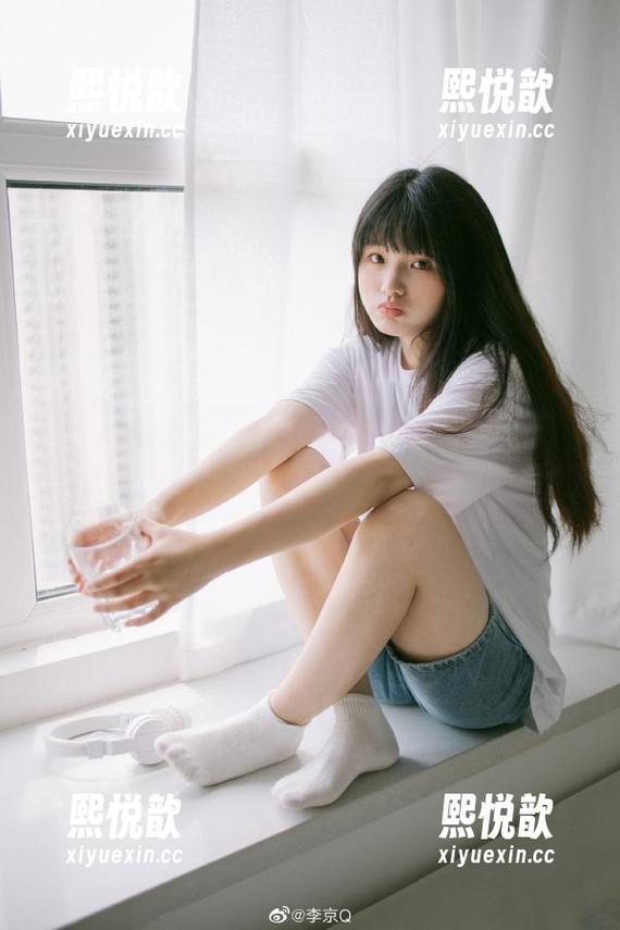 IMiss爱蜜社 - 黄乐然水手服写真免费图集，记录青春的美好瞬间