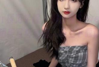 MFStar模范学院 – 柳侑绮Sevenbaby姐姐的精美写真美图，马上下载让你心动！