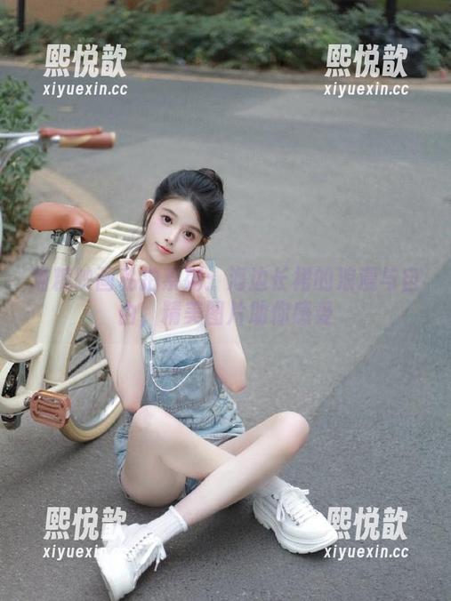 喵糖映画私拍系列：海边长裙的浪漫与自由，精美图片助你感受