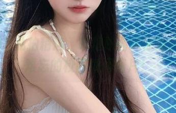 教室JK私拍精选，喵糖映画带你重温那些难忘的校园瞬间图片！
