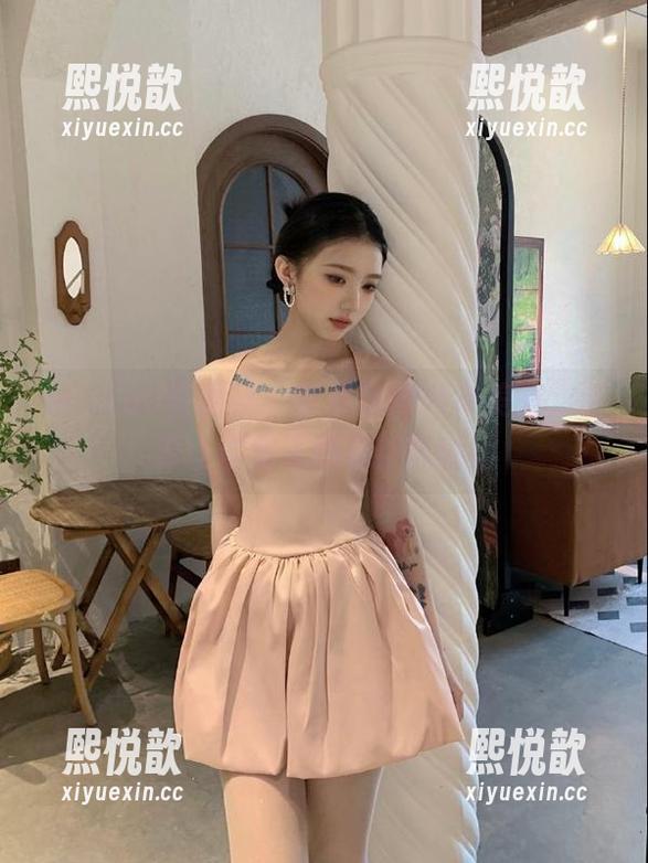 MiiTao蜜桃社-李颖诗 MiiTao蜜桃社 - 李颖诗的内衣美图,资源让你每天都有新鲜感!