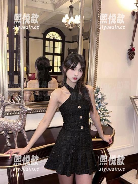 MintYe薄荷叶-何梦兮Stacy MintYe薄荷叶 - 探索何梦兮Stacy的最新JK写真合集,尽情享受视觉的盛宴