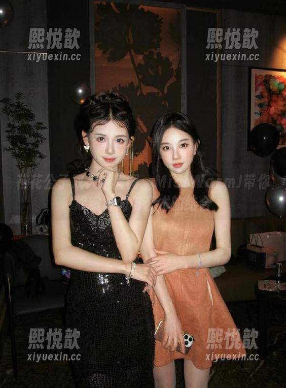 MissWarmJ 花花公子双人组套图:MissWarmJ带你欣赏时尚与艺术的结合