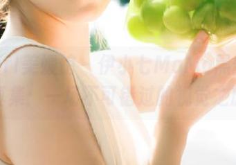 MyGirl美媛馆 – 伊小七MoMo黑丝高清写真集：一场不可错过的视觉之旅！