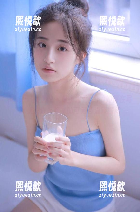 MyGirl美媛馆 - 看小海臀rena如何在写真集里分享棉袜的可爱与温馨瞬间