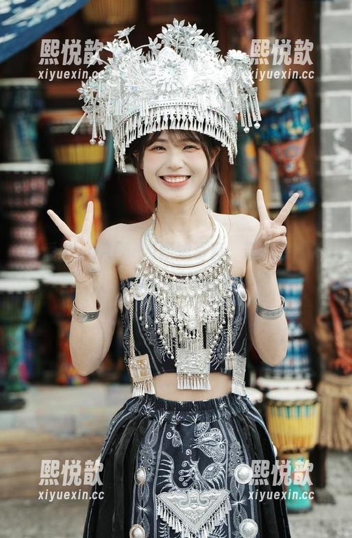 可爱MyuA(뮤아)猫娘写真，带你享受高清壁纸新体验！