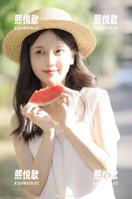 PuyPuyChan妹妹的甜美写真，福利图片带来视觉盛宴
