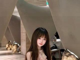 QingDouKe青豆客 – 探索土肥圆矮挫穷的校服套图：原图展示青春的独特魅力