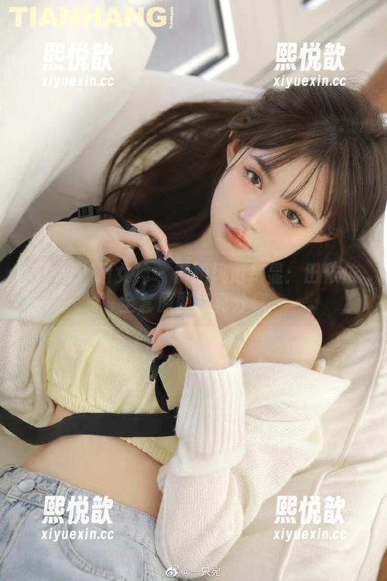 SLADY猎女神 - 御姐风范尽显：田依依全套原图写真分享