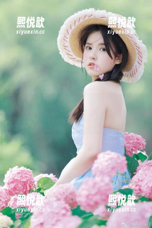 TGOD推女神 - 海边私拍：Abby王乔恩的夏日悠闲时光，图片带你领略她的无尽魅力