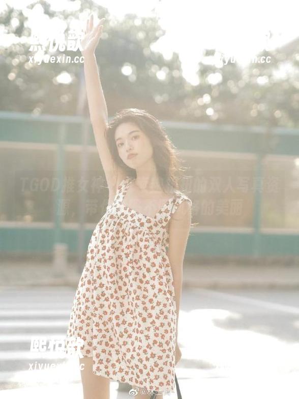 TGOD推女神 - 探索魏扭扭的双人写真资源，带你领略不同风格的美丽