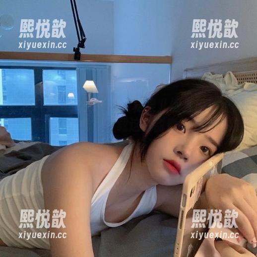 TouTiao头条女神 - 松果儿健身辣妹正妹合集即将上线，下载这份甜蜜与力量的结合，你准备好了吗？