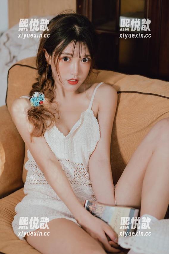UGirls尤果网-陈雅漫 UGirls尤果网 - 时尚博主陈雅漫牛仔裤写真套图合集,尽显青春与活力!