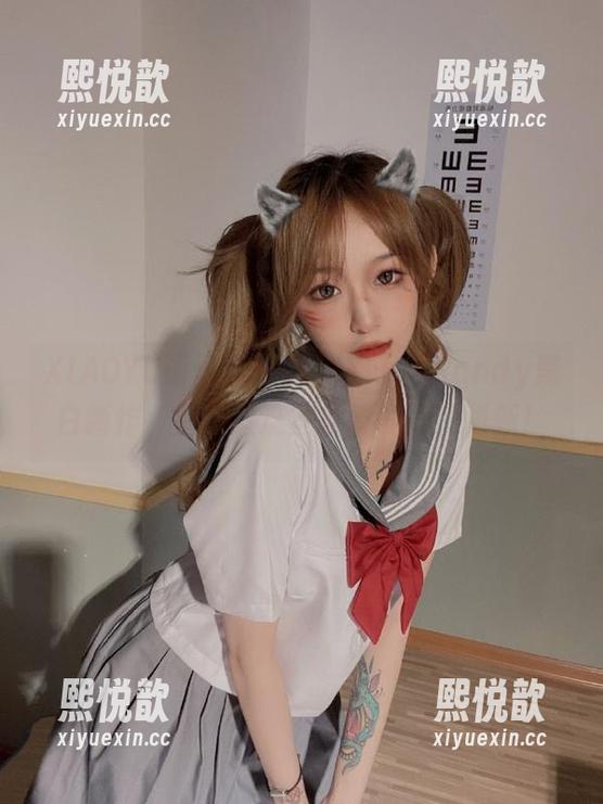 XIAOYU语画界 - 探秘周于希Sandy黑白新作，别错过这些震撼的美图更新！