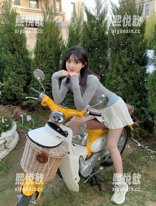 XIAOYU语画界 - 探寻林星阑花嫁的优雅之路：绝美照片与原创美图