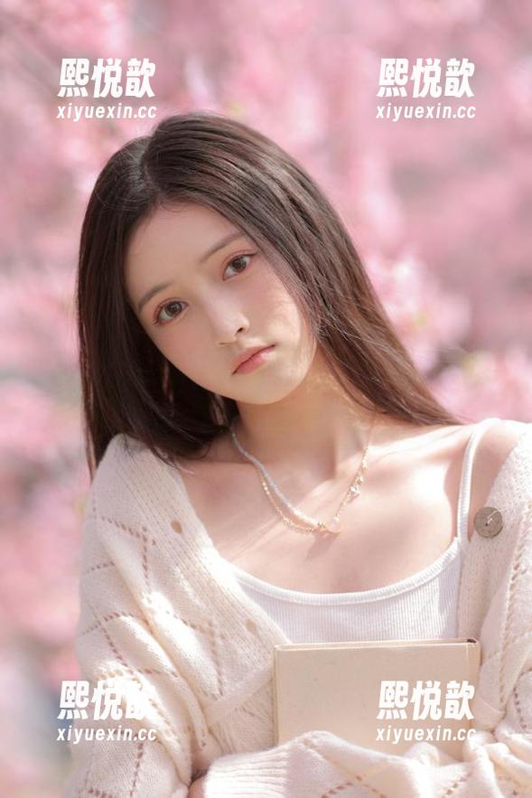 XIAOYU语画界-蓝夏Akasha XIAOYU语画界 - 蓝夏Akasha奶牛系列写真作品集:免费下载,感受视觉盛宴