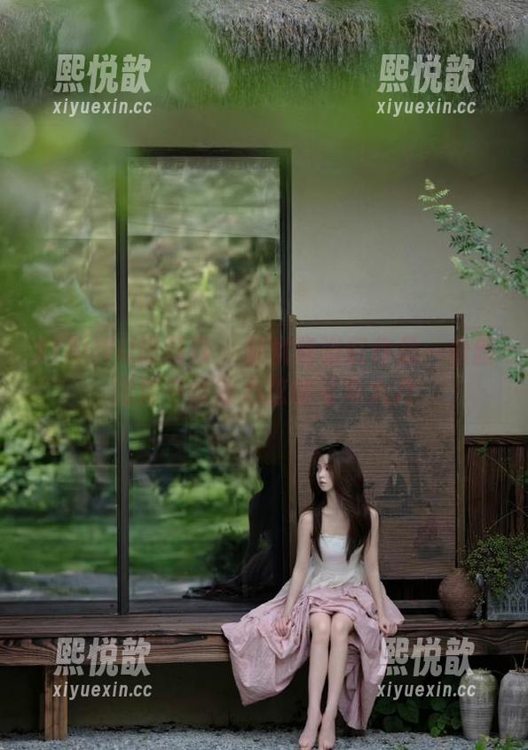XIAOYU语画界 - 蜜桃酱浴缸作品：最新图库中悸动心弦的写真大片