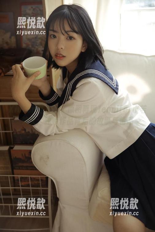 Xiuren秀人网 - 原图再现Jennifer小若修女：独特作品背后的故事与情感