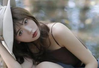 Xiuren秀人网 – Mina米娜浴室写真作品限时免费发布，快来收藏她的绝美瞬间！