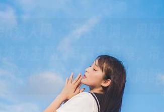 Xiuren秀人网 – 翩若惊鸿，周周不吃香菜以清纯为主题的写真作品集，带来宁静而致柔的视觉享受，令人陶醉！