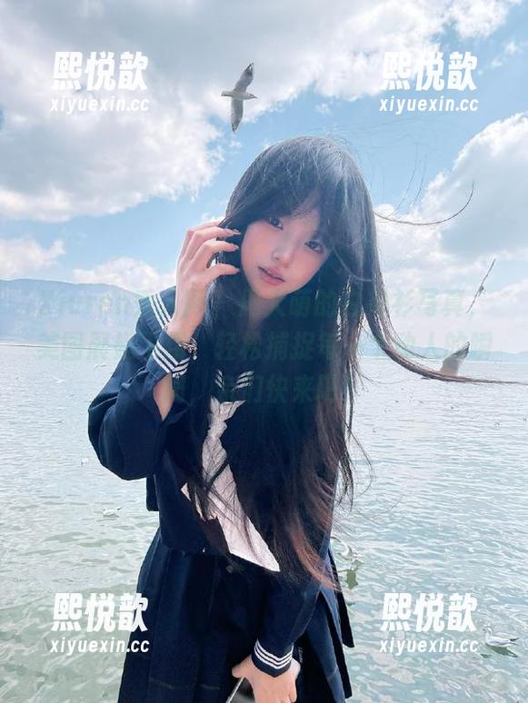 Xiuren秀人网 - 周大萌的白衬衫写真，美图展翅飞翔，轻松捕捉每一个动人的瞬间，亲们快来吧！