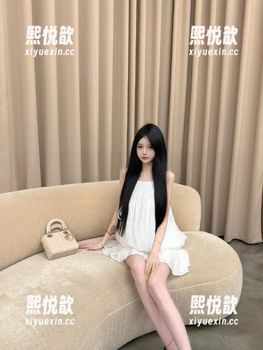 Xiuren秀人网 - 与奈汐酱nice一同畅游肉丝美图图包的梦幻世界！