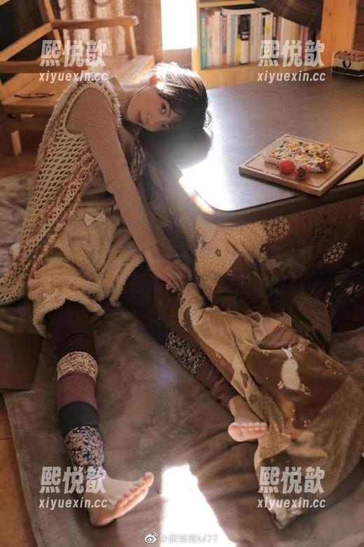 Xiuren秀人网 - 在奈沐子连体衣的世界里，体验极致写真与美图的融合