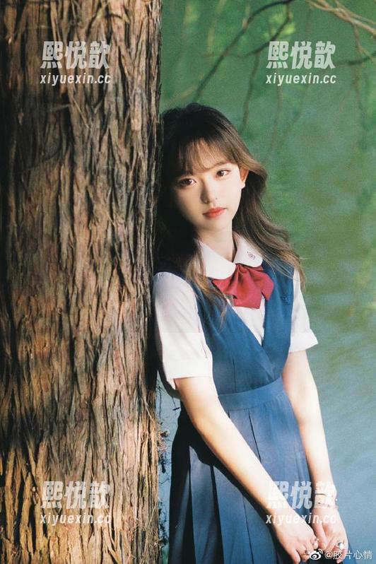 Xiuren秀人网 - 不看张思允Nice的体操服图片算什么？原图带你领略真实的‘翻滚’！