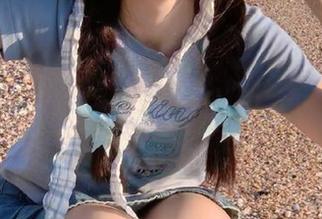 Xiuren秀人网 – 原图精选：徐莉芝Booty的校园写真福利，为你带来视觉盛宴