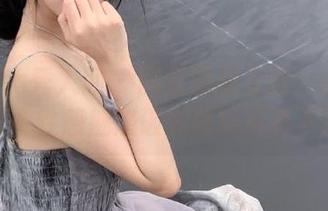 Xiuren秀人网 – 网盘最新上传：心妍小公主性感魅惑破洞装扮写真下载