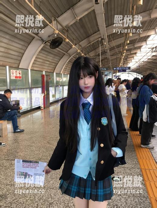 Xiuren秀人网-明日花桃桃 Xiuren秀人网 - 探索明日花桃桃职业装写真作品集,完美原图记录她的职场风范,带来全新视觉体验!