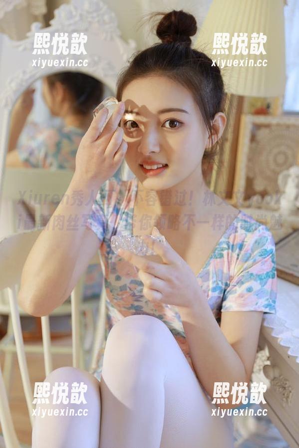 Xiuren秀人网 - 不容错过！林文文yooki最新肉丝写真，带你领略不一样的时尚魅力！
