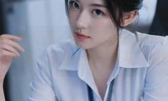 Xiuren秀人网 – 体验糯美子MINIbabe魅力美腿，分享最美写真与精彩美图