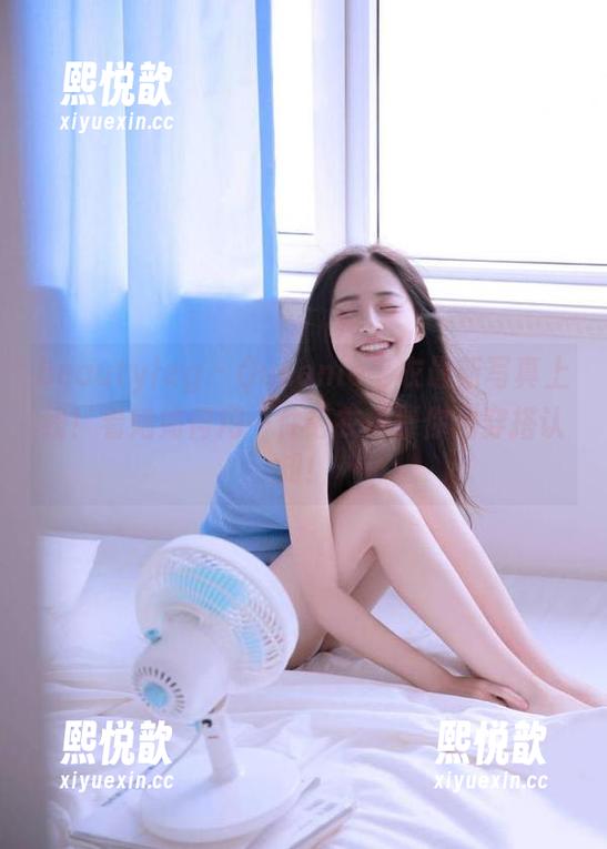 beautyleg-Queenie beautyleg - Queenie毛衣最新写真上线!看她如何用一件毛衣颠覆你的穿搭认知!