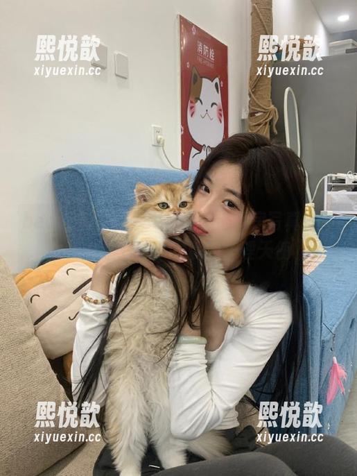 beautyleg-Sarah beautyleg - Sarah护士私房写真合集:温暖每一个灵魂的护理天使