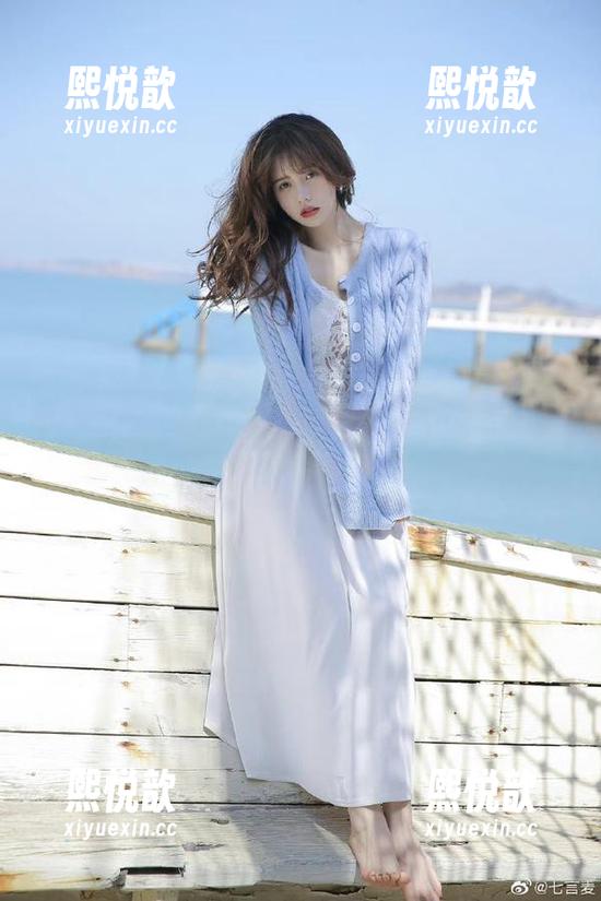 beautyleg-Stephy beautyleg - Stephy油亮系列写真原图更新,让美丽绽放每一个角落!