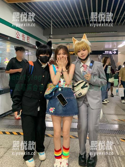 beautyleg-Susan beautyleg - 在线畅游:Susan空姐搞笑写真合集,准备好迎接开心浪潮!