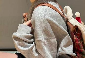 beautyleg – 热门写真推荐:Yen妹妹的图包资源,尽显青春与活力!