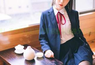 甜蜜绽放！不呆猫私拍图包带你感受奶油少女的无限魅力