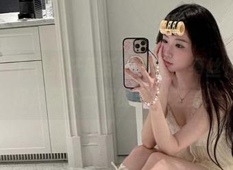 丽柜 – 下载轩轩最新写真集，缚丝成茧带你探索不一样的艺术之美！
