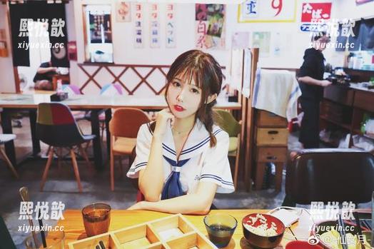 夏日抚慰心灵，观看仙女月的唯美写真作品集