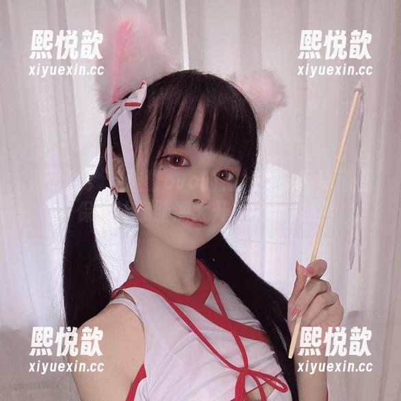 别眨眼！佳佳酱ovo的神社巫女写真原图，保证让你脑洞大开，笑到飞起！