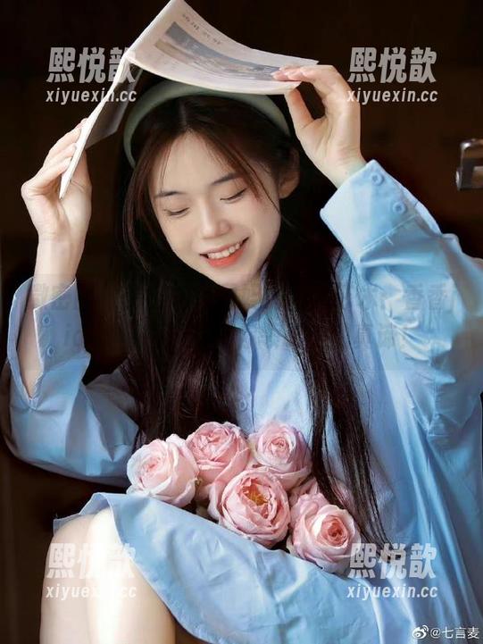 微密圈 - 保守的二舅妈的写真艺术：香香jiojio原图合集带你领略美的真谛！